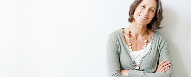 La Ventaja Empoderadora: Por Qué Ser una Mujer Madura es una Ventaja en el Modelaje Webcam